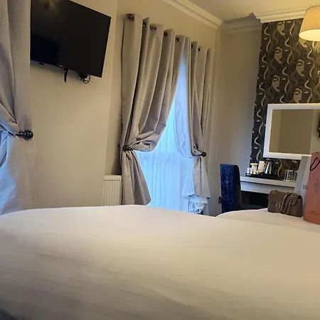 Hotel St George By Nina-3