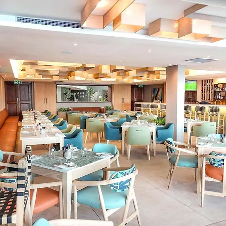 Lagoon Beach Hotel & Spa-3