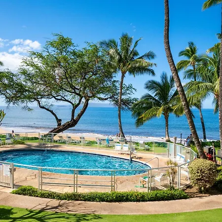 The Hale Pau Hana-3