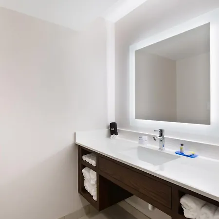 Holiday Inn Express Naperville By Ihg-3