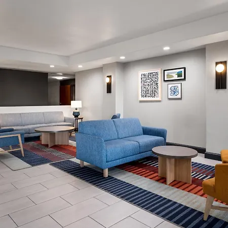 Garner Hotel Brookings By Ihg-2
