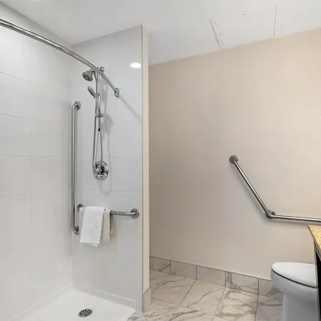 Best Western Plus Suites Downtown Calgary-3