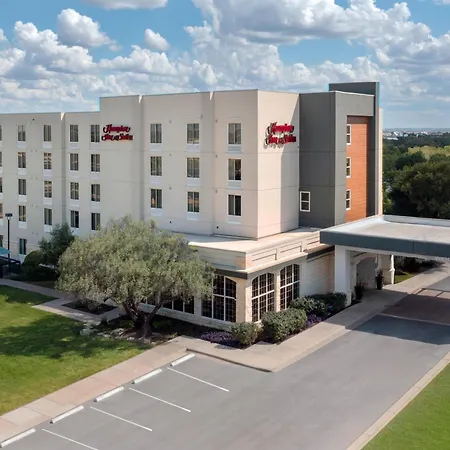 Hampton Inn & Suites-Austin Airport-3