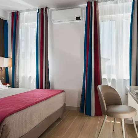 Hotel Titano-3