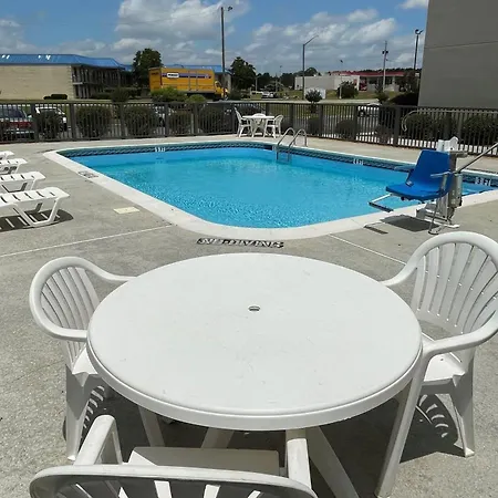 La Quinta Inn & Suites By Wyndham Fayetteville I-95-3