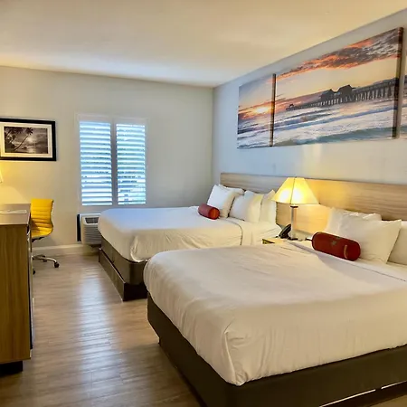Days Inn & Suites By Wyndham Lakeland-3