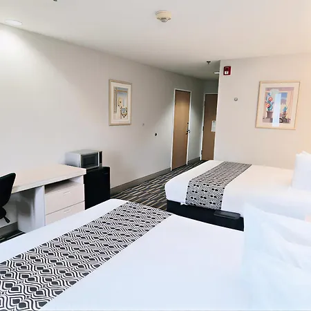 Microtel Inn & Suites Claremore Route 66-2