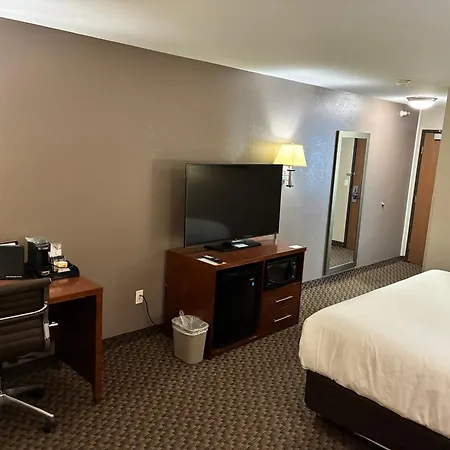 Comfort Inn & Suites Sterling-3