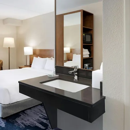 Fairfield Inn Las Vegas Convention Center-3