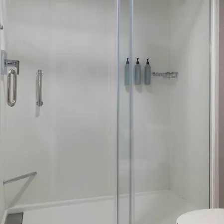 Courtyard By Marriott Sacramento Midtown-3