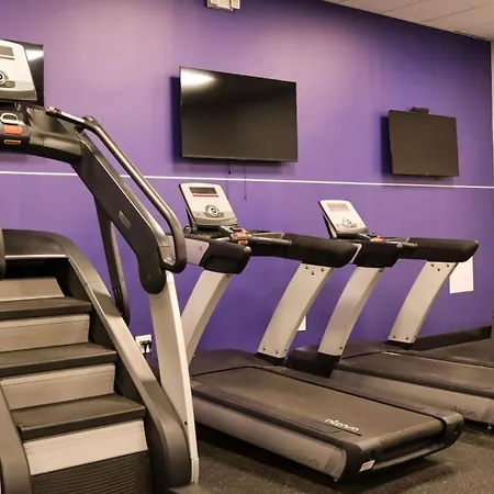 Holiday Inn Omaha Downtown - Waterpark By Ihg-2