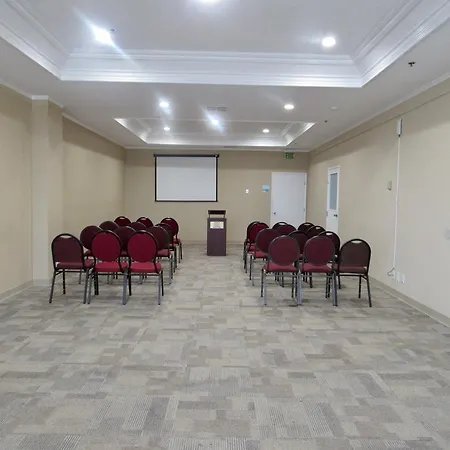 Holiday Inn Express & Suites Pasadena - Los Angeles By Ihg-2
