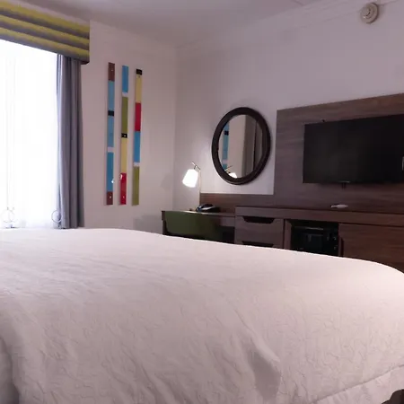 Hampton Inn And Suites Houston-Katy-2