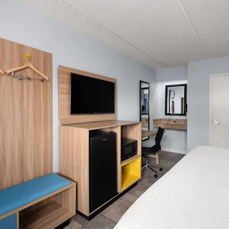 Days Inn By Wyndham Charlotte University-3