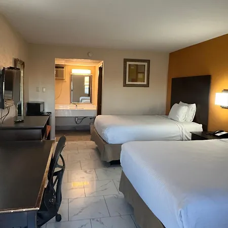 Nendels Inn & Suites Dodge City Airport-2