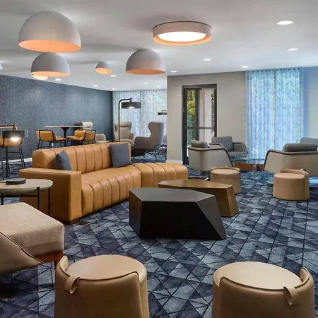 Courtyard By Marriott Frederick-2