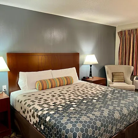 Travelers Inn Eugene University-2