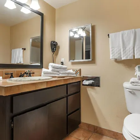 Best Western Rose Garden Inn-3
