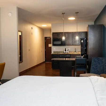 Holiday Inn Express & Suites Las Cruces North-2