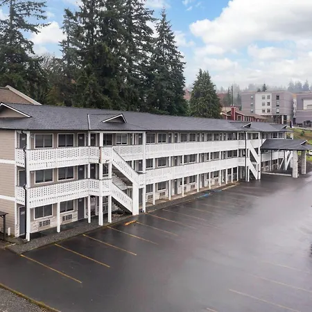 Basecamp Puyallup A Travelodge By Wyndham-2