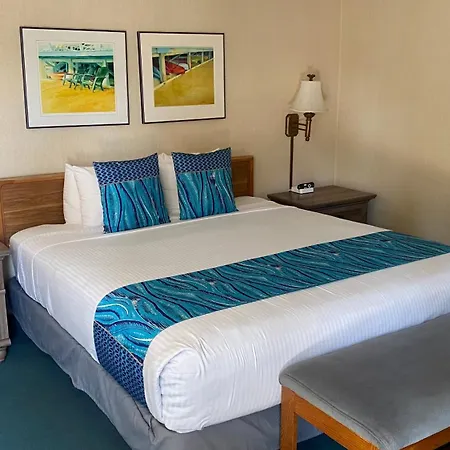 Cabrillo Inn At The Beach-2