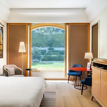 Trident Gurgaon-3