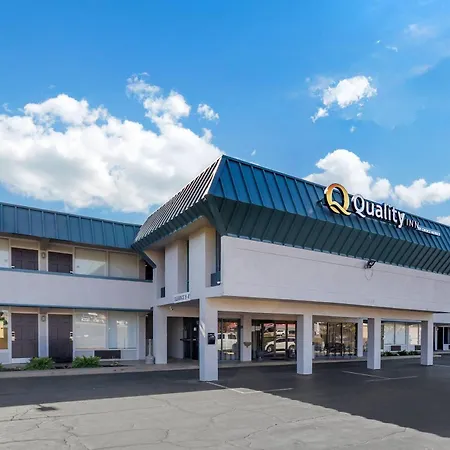Quality Inn & Suites Easley - Greenville-2
