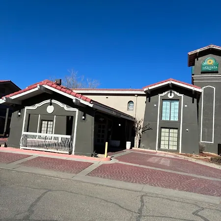 La Quinta Inn By Wyndham Farmington-2