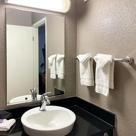 Motel 6 Cheyenne, Wy-2