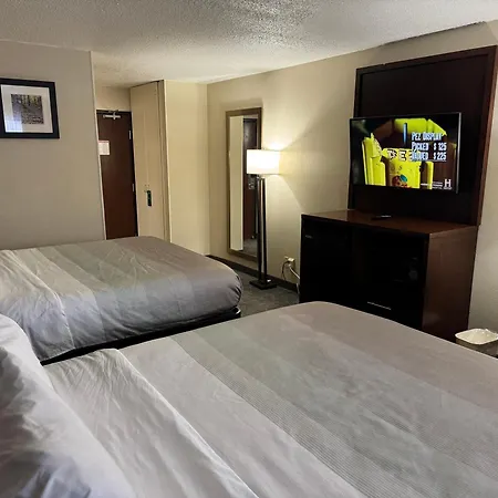 Quality Inn & Suites Green Bay - Ashwaubenon-2