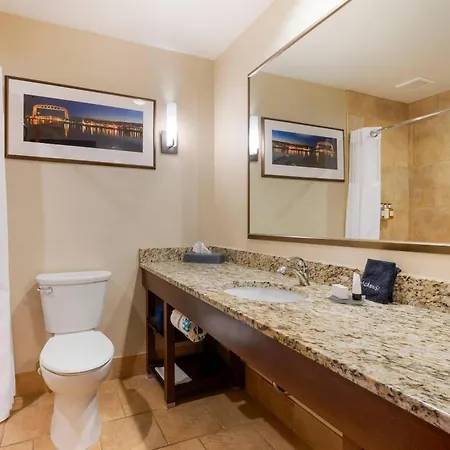 Lift Bridge Lodge, An Ascend Collection Hotel-2