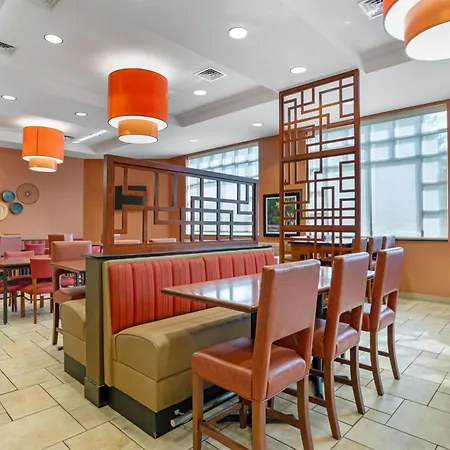 Drury Inn & Suites Baton Rouge-3