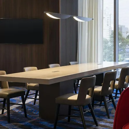 Courtyard By Marriott Los Angeles L.A. Live-2