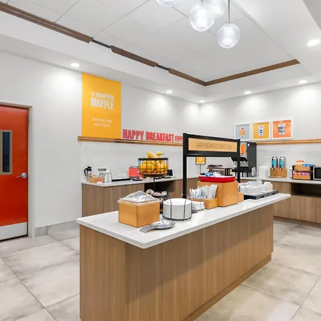 Hampton Inn & Suites Pensacola/I-10 Pine Forest Road-3