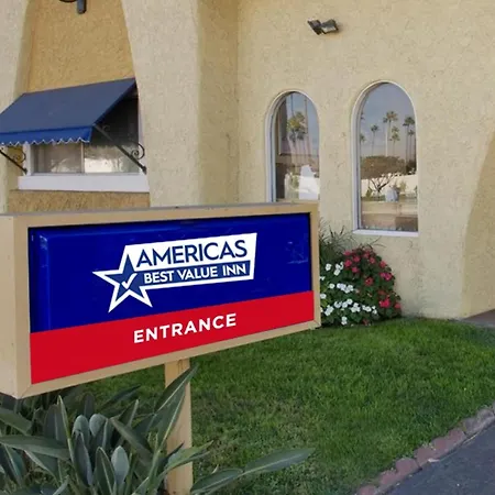 Americas Best Value Inn & Suites Corpus Christi-3