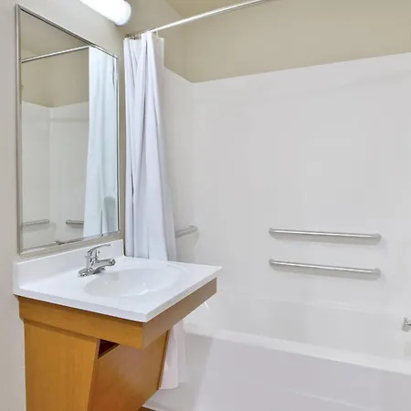 Woodspring Suites San Antonio North Live Oak I-35-2
