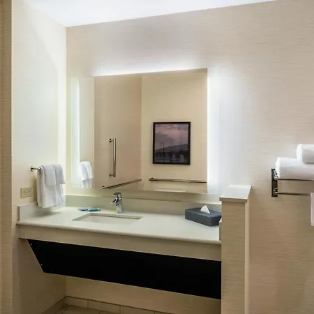 Fairfield Inn & Suites By Marriott Akron Stow-2