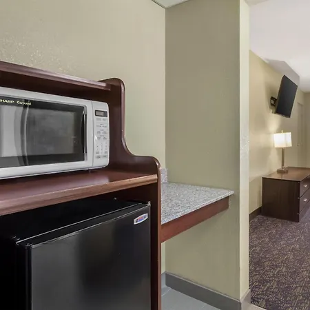 Best Western Plaza Inn-3