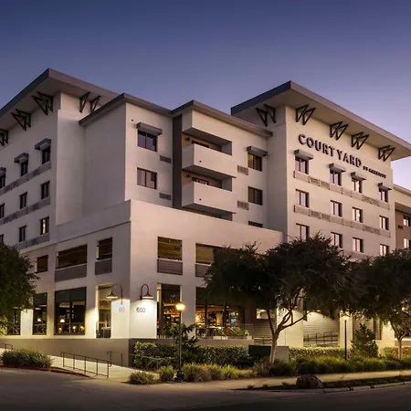 Courtyard By Marriott Redwood City-3