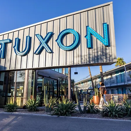 Voco The Tuxon By Ihg-2
