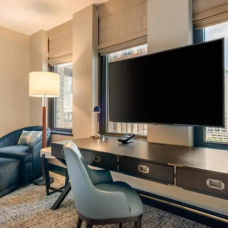 Cambria Hotel Houston Downtown Convention Center-3