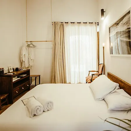 Hotel Sin Nombre-3