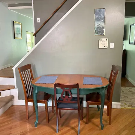 Point Breeze Guest House-3