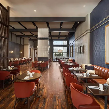 106 Jefferson Huntsville, Curio Collection By Hilton-2