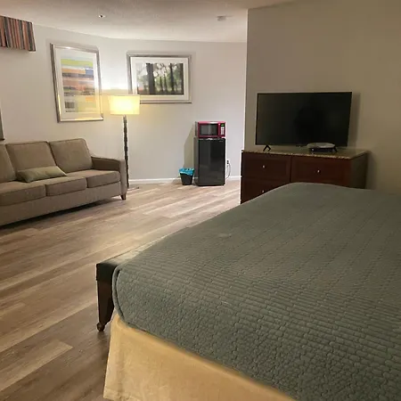 Apm Inn & Suites-2