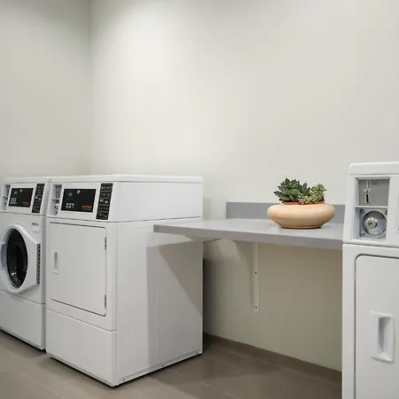 Holiday Inn Express & Suites Lima By Ihg-2