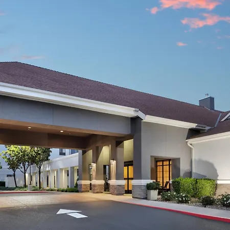 Homewood Suites By Hilton Fresno-2