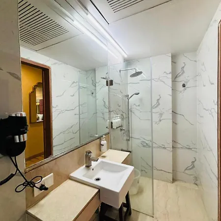 Regent Hotel-3