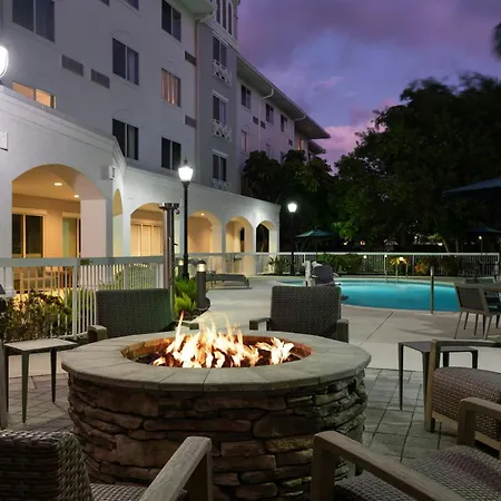 Courtyard Fort Myers At I-75 And Gulf Coast Town Center-3