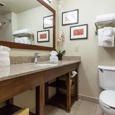 Comfort Suites Tulsa Central-2